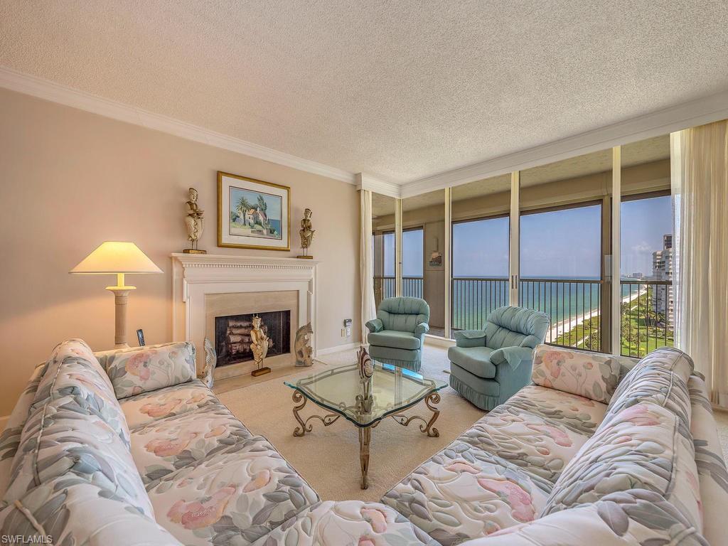 Pelican Point Condo Naples FL – Park Shore – Dustin J. Beard