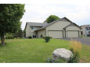 Property for sale at 111501 Bender Court, Chaska,  Minnesota 55318