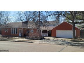 Property for sale at 103 N Hickory Street, Chaska,  Minnesota 55318